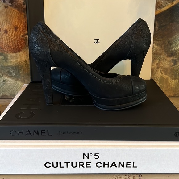 CHANEL